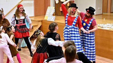 Velký školní karneval