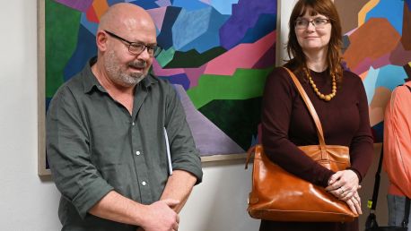 Obrazová galerie v MCUT Skořápka představuje díla M-M-M