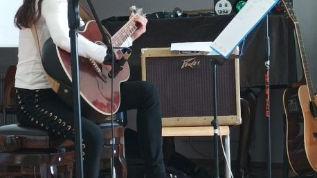 Multižánrový koncert