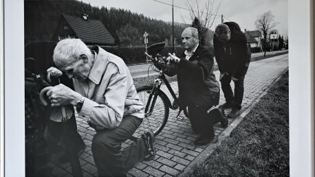 Výstava fotografií Josefa Vrážela ve školní Galerii Camera