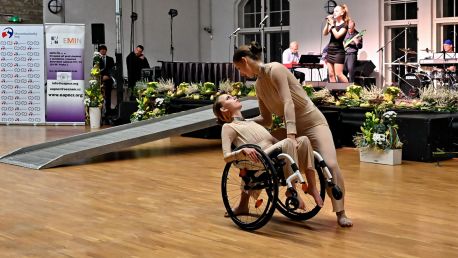 Křišťálový kamínek 2022