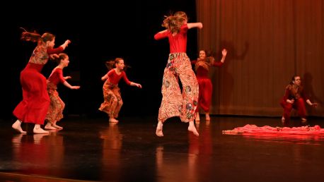 Krajská postupová přehlídka dětských skupin scénického tance (1. část)