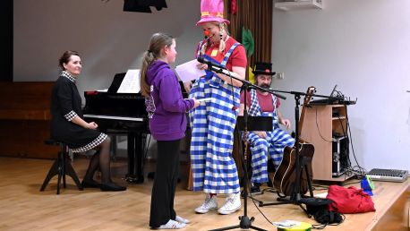 Letošní karneval byl plný barev