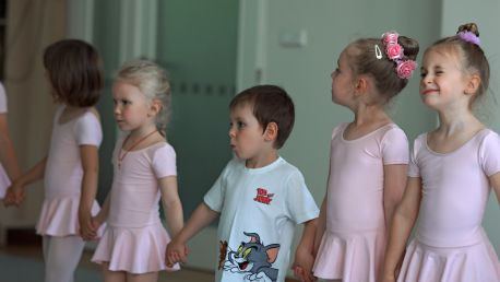 Ukázková hodina výuky baletu pro nejmenší děti