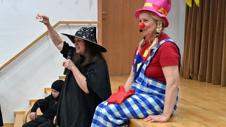 Letošní karneval byl plný barev