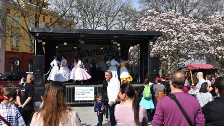 Hlubinka roztančila Mariánské náměstí