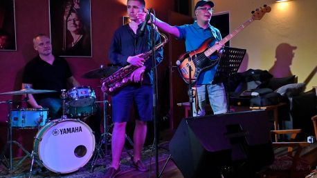 Jazz v Café Evžen