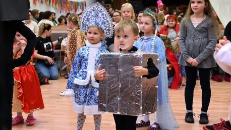 Letošní karneval byl plný barev