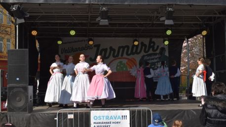 Hlubinka roztančila Mariánské náměstí