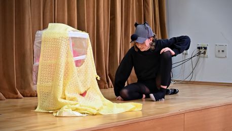 O třech prasátkách. Závěrečné vystoupení dětského Hudebního divadla