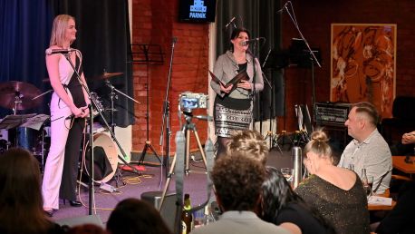 Absolventský koncert Lucie Sečkařové v Klubu Parník