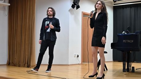 V záři červnového slunce