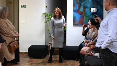 Obrazová galerie v MCUT Skořápka představuje díla M-M-M