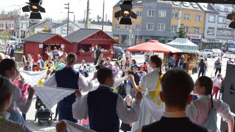 Hlubinka roztančila Mariánské náměstí