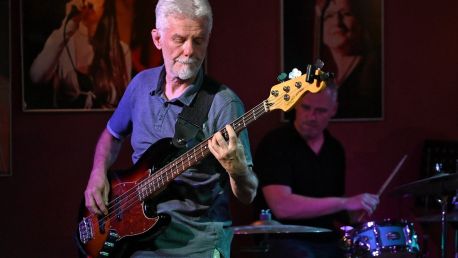 Jazz v Café Evžen