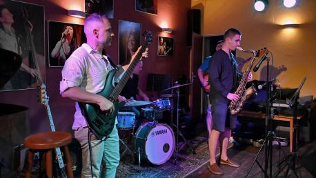 Jazz v Café Evžen
