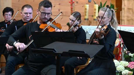 Májový koncert Komorních smyčců