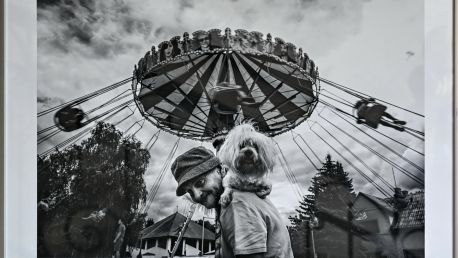 Výstava fotografií Josefa Vrážela ve školní Galerii Camera