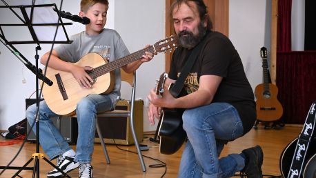 Kytariáda v Múzické škole