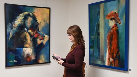 Obrazová galerie v MCUT Skořápka představuje díla M-M-M