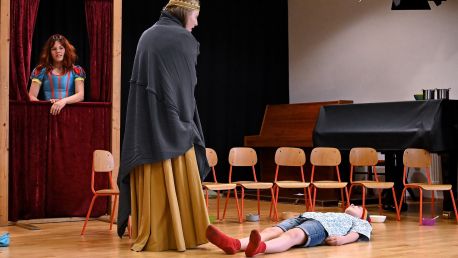 Sněhurka a osm trpaslíků